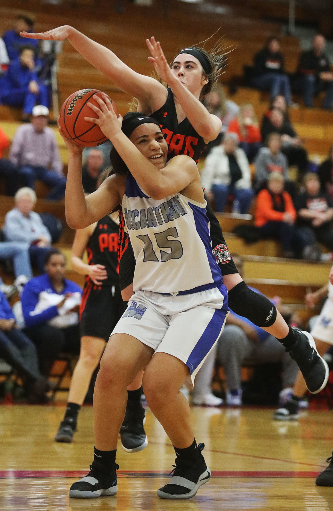 MacArthur girls basketball wins first regional title since 2010 High