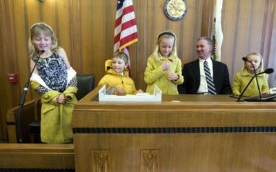 Thomas E Griffith Jr sworn in as Macon County Circuit Court judge