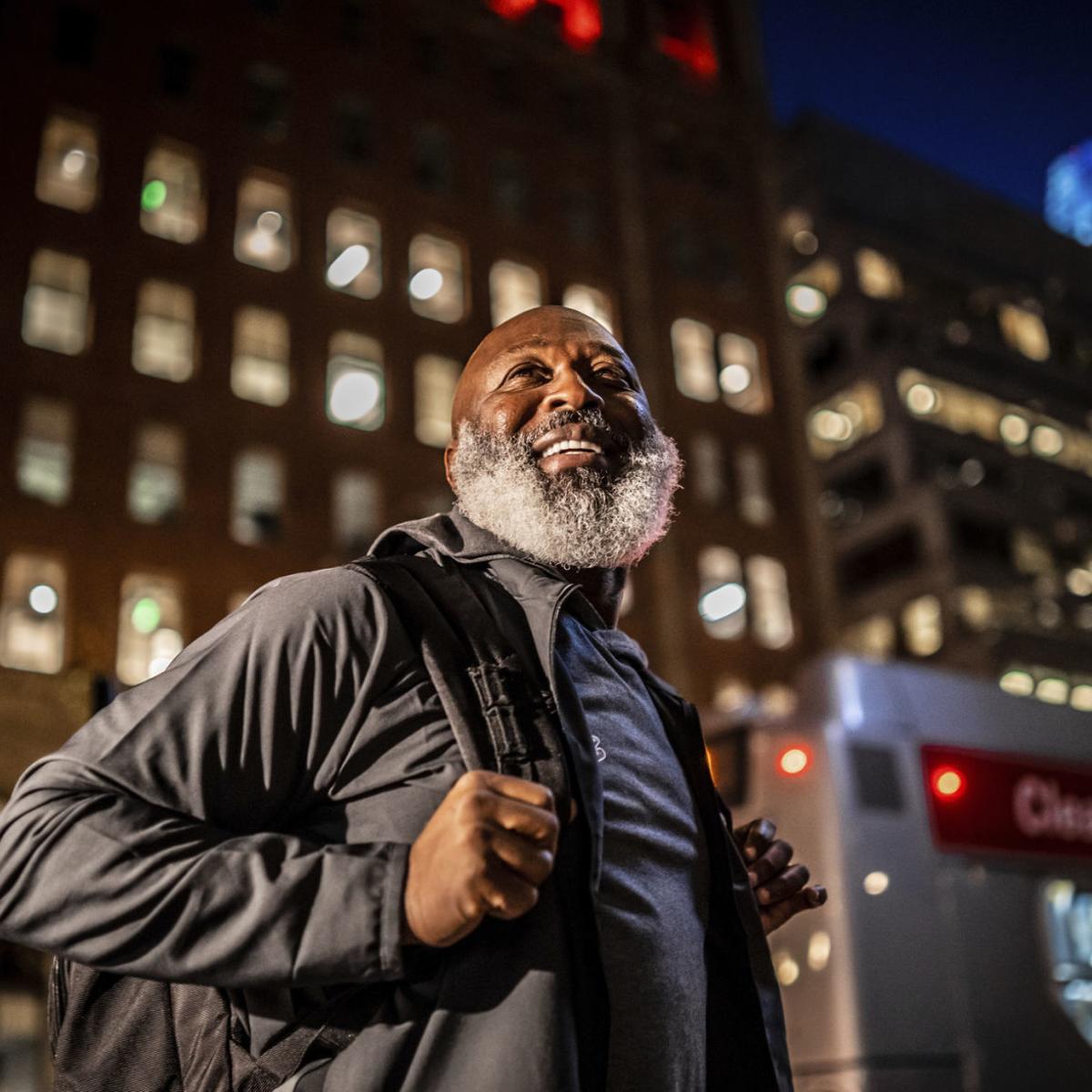 Report From California Illinois Football Team Arrives At San