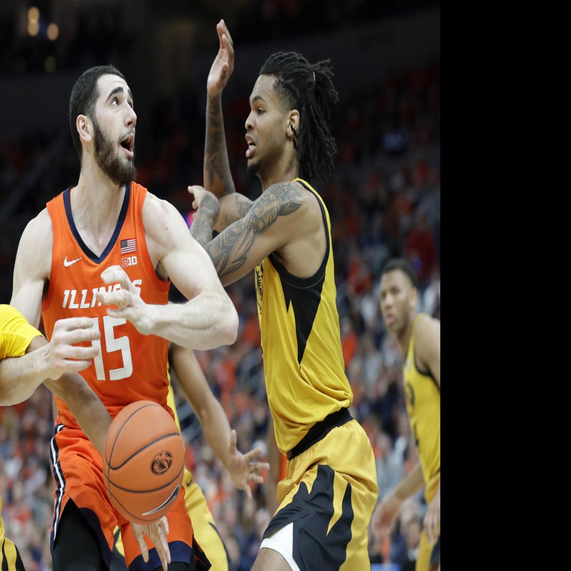 Nothing To Brag About Illinois Basketball Lacks Fight In Loss To