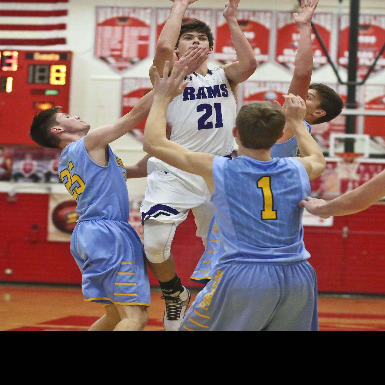 Local Scoreboard Holiday Tournament Box Scores From Friday Dec 28 And Saturday S Schedule High School Basketball Herald Review Com