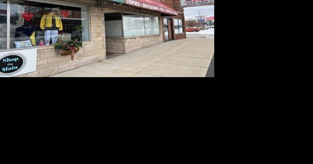 Downtown Decatur party store preparing to open - Vimarsana News