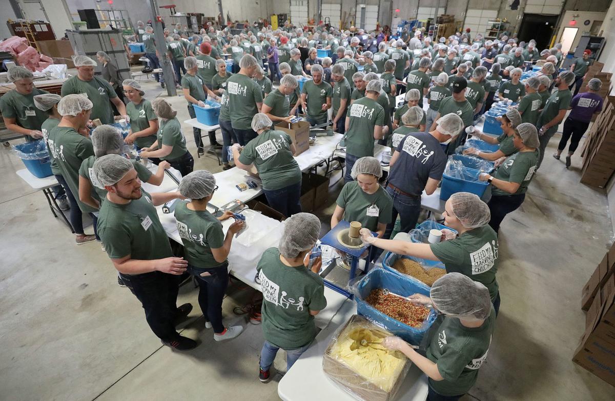 Adm Interns Volunteers Pack 55 000 Meals For Feed My Starving