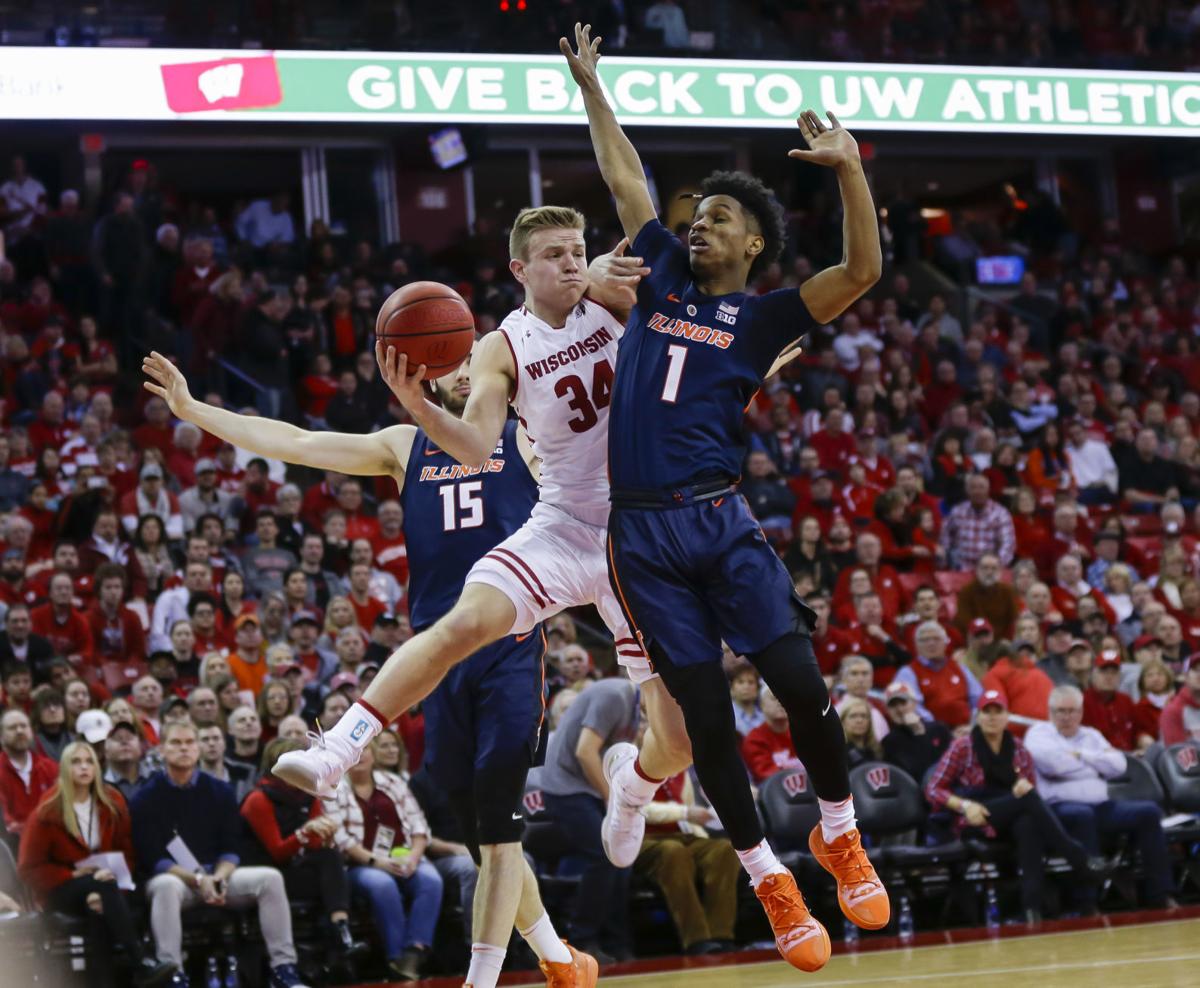 No 22 Wisconsin Snaps Illinois Four Game Win Streak Illini