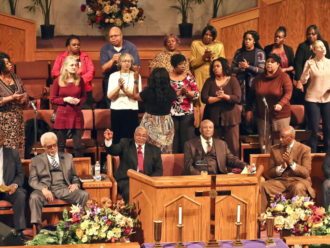 For Decatur Area Pastors An Easter Sunday Spent With The Regulars And The Chreasters Religion Herald Review Com