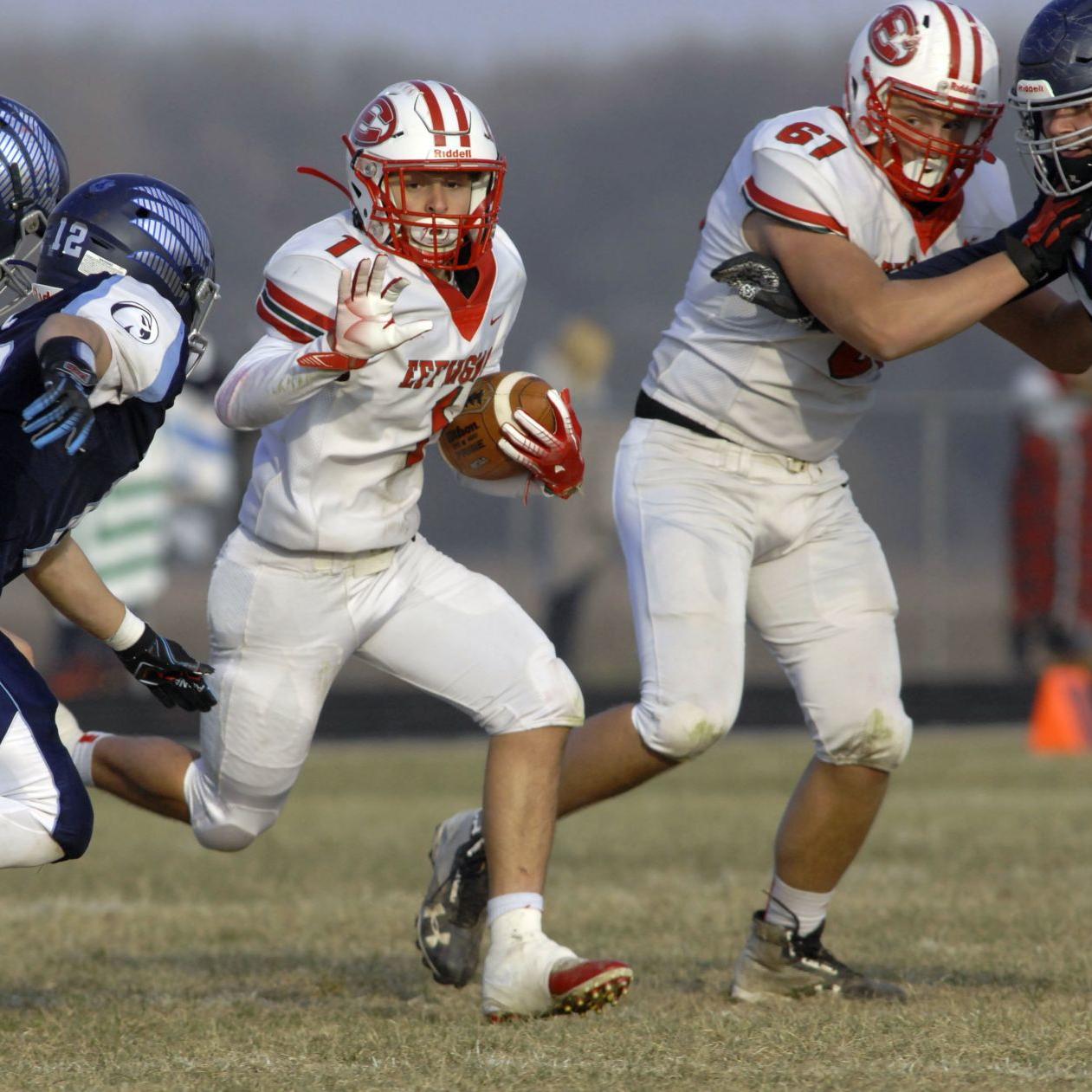 Effingham Dominates Second Half On Way To Class 4a Quarterfinal