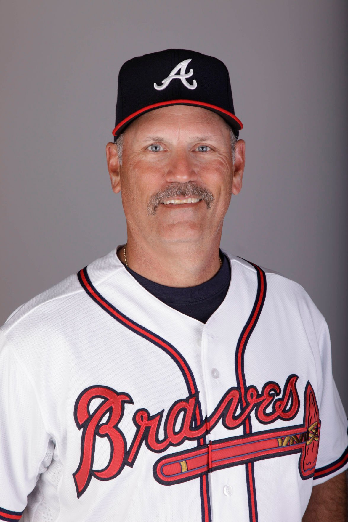 Atlanta Braves manager Brian Snitker (43) looks on from the dugout