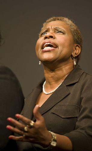 01192014-lsm-loc-church choir7.jpg