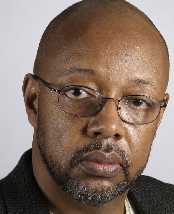 Leonard Pitts Jr. to speak in Decatur Government and Politics