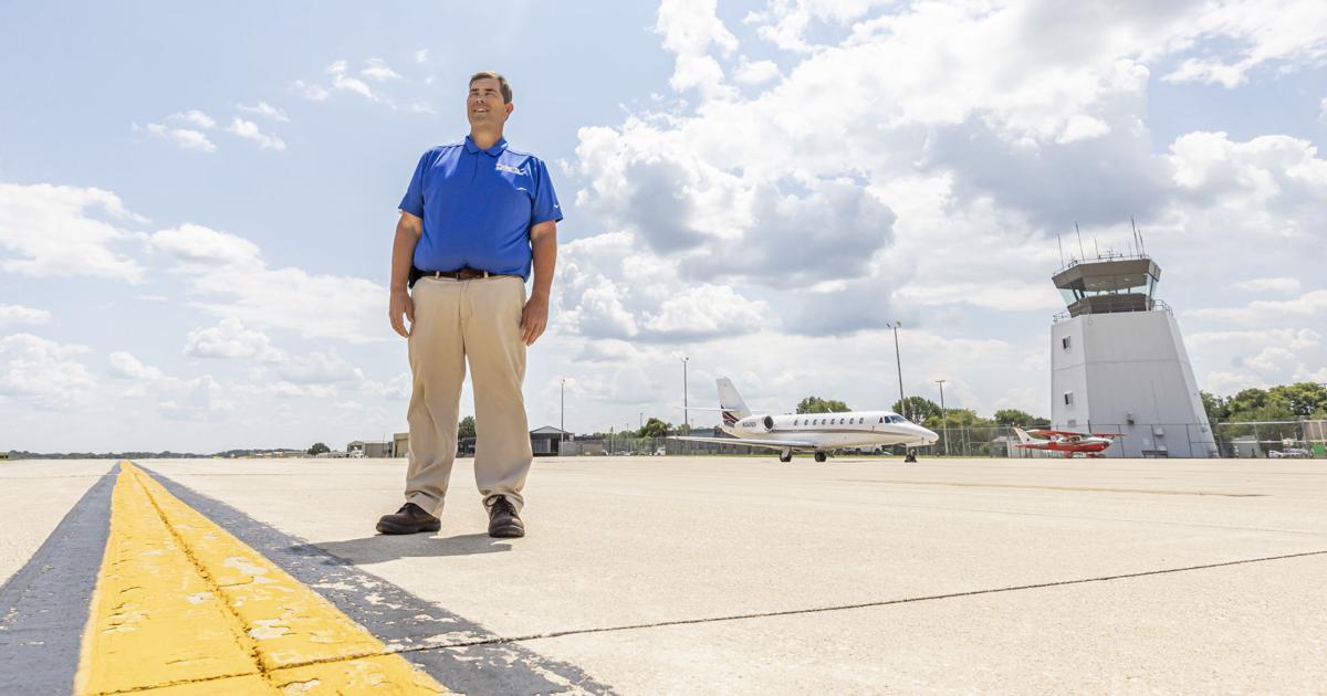 Stephen Decatur Airfield Decatur Airport recognized as airport of the year