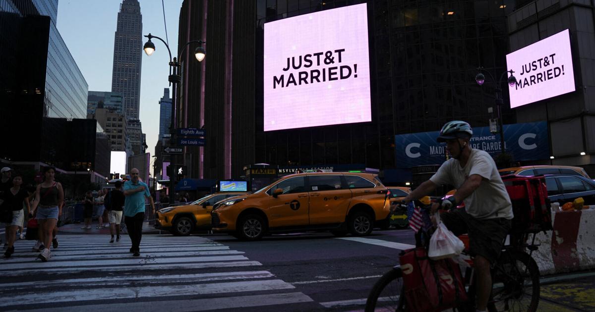 Taylor Swift and Travis Kelce marry in New York City