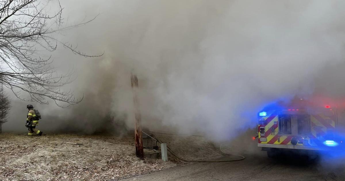 Decatur fire crews battle Tuesday morning house fire