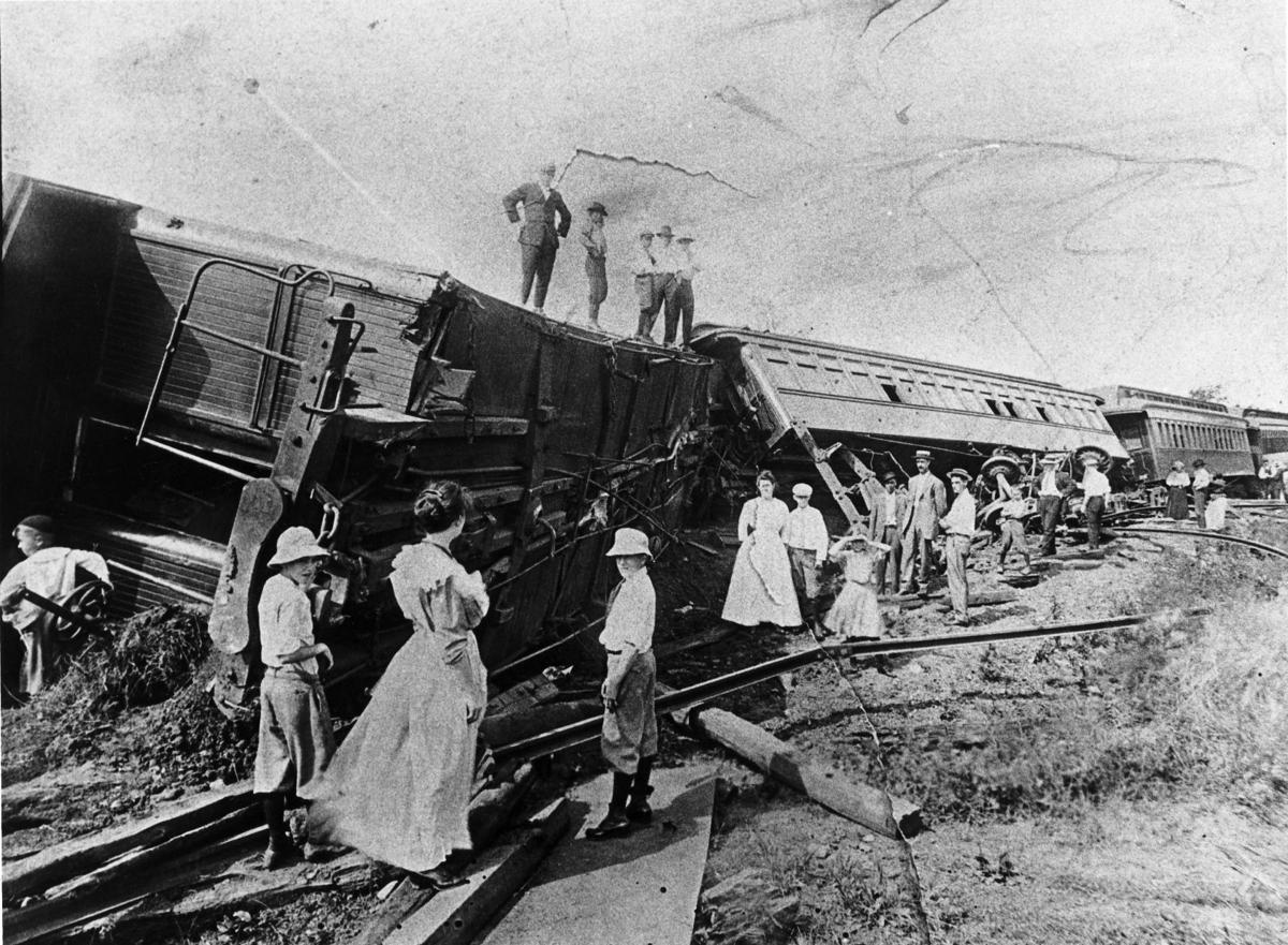 Photos Railroad wrecks before 1980 History Photo Galleries herald