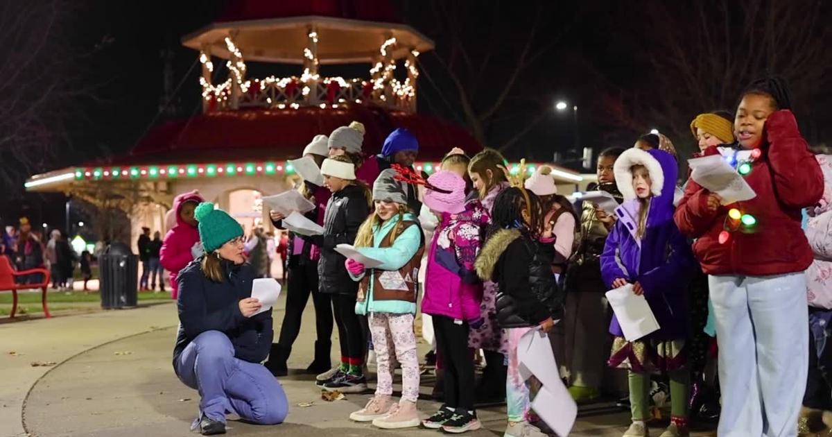 Sights and sounds of the 2023 Downtown Decatur Christmas Walk