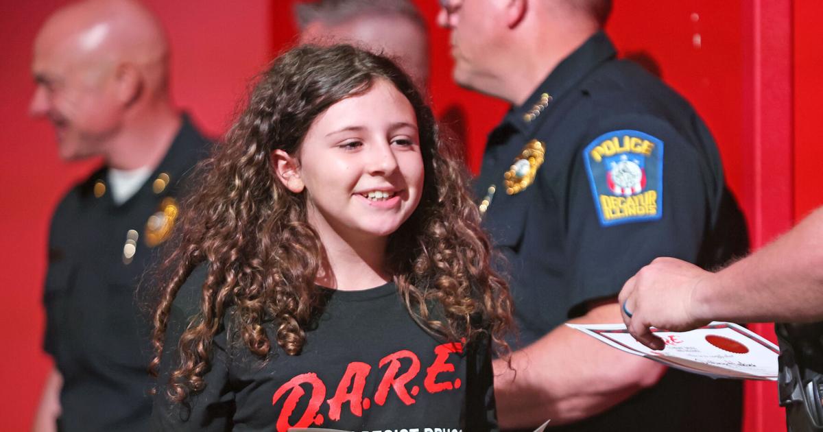 Dane Doerflinger Decatur D.A.R.E. program returns to Decatur after almost 20 years
