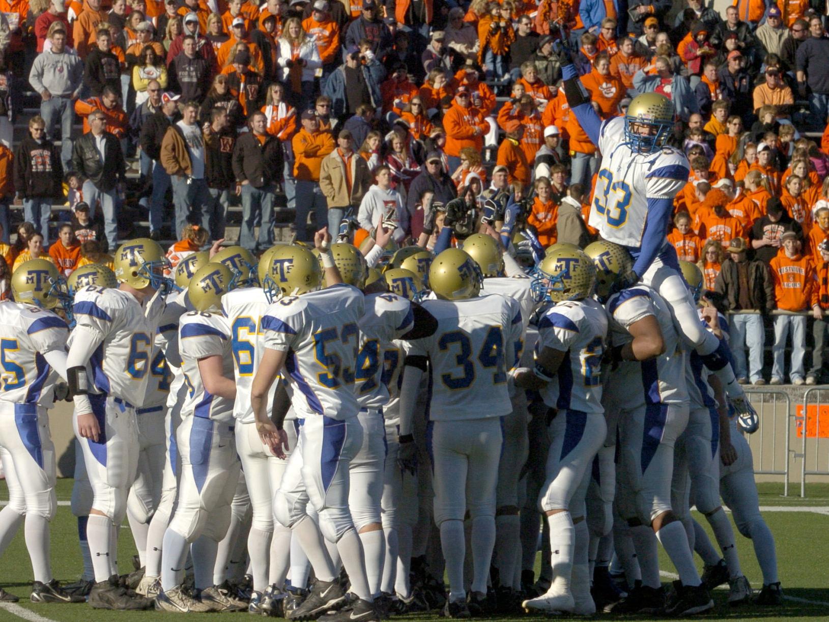 Watch Now Re Watch The Maroa Forsyth 2006 Football State