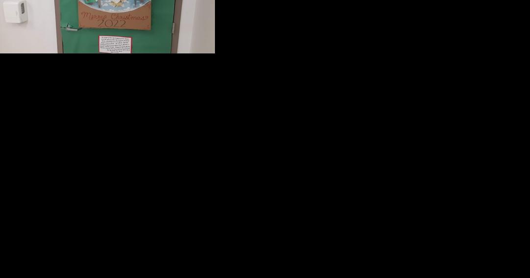 LSA holds Christmas decorating contest - Vimarsana News