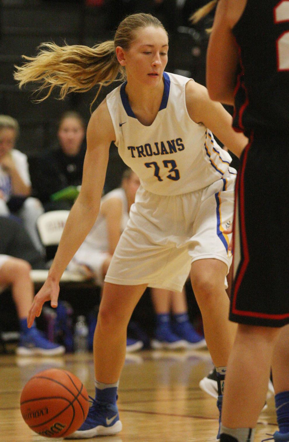 PHOTOS: Maroa-Forsyth vs. LSA in Turkey Tussle Tournament | High School Girls Basketball PHOTOS: Maroa-Forsyth vs. LSA in Turkey Tussle Tournament | High School Girls Basketball