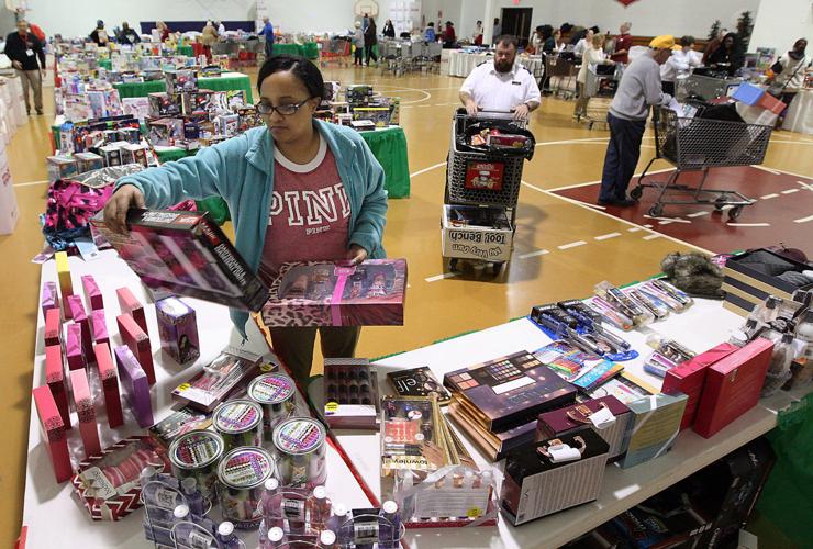 Christmas Gifts For Macon County Kids
