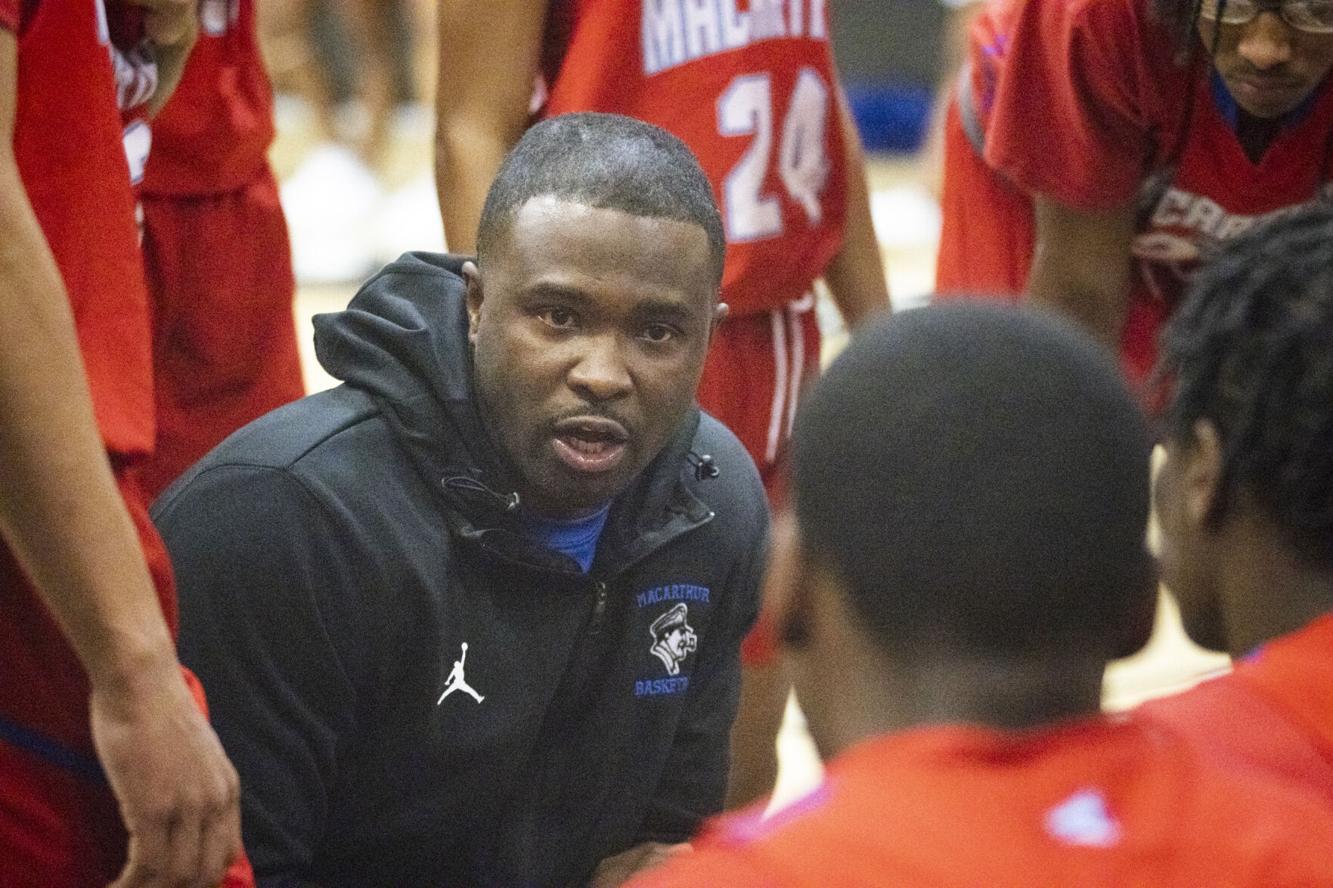Decatur Turkey Tournament returns for 53rd year to kick off city boys