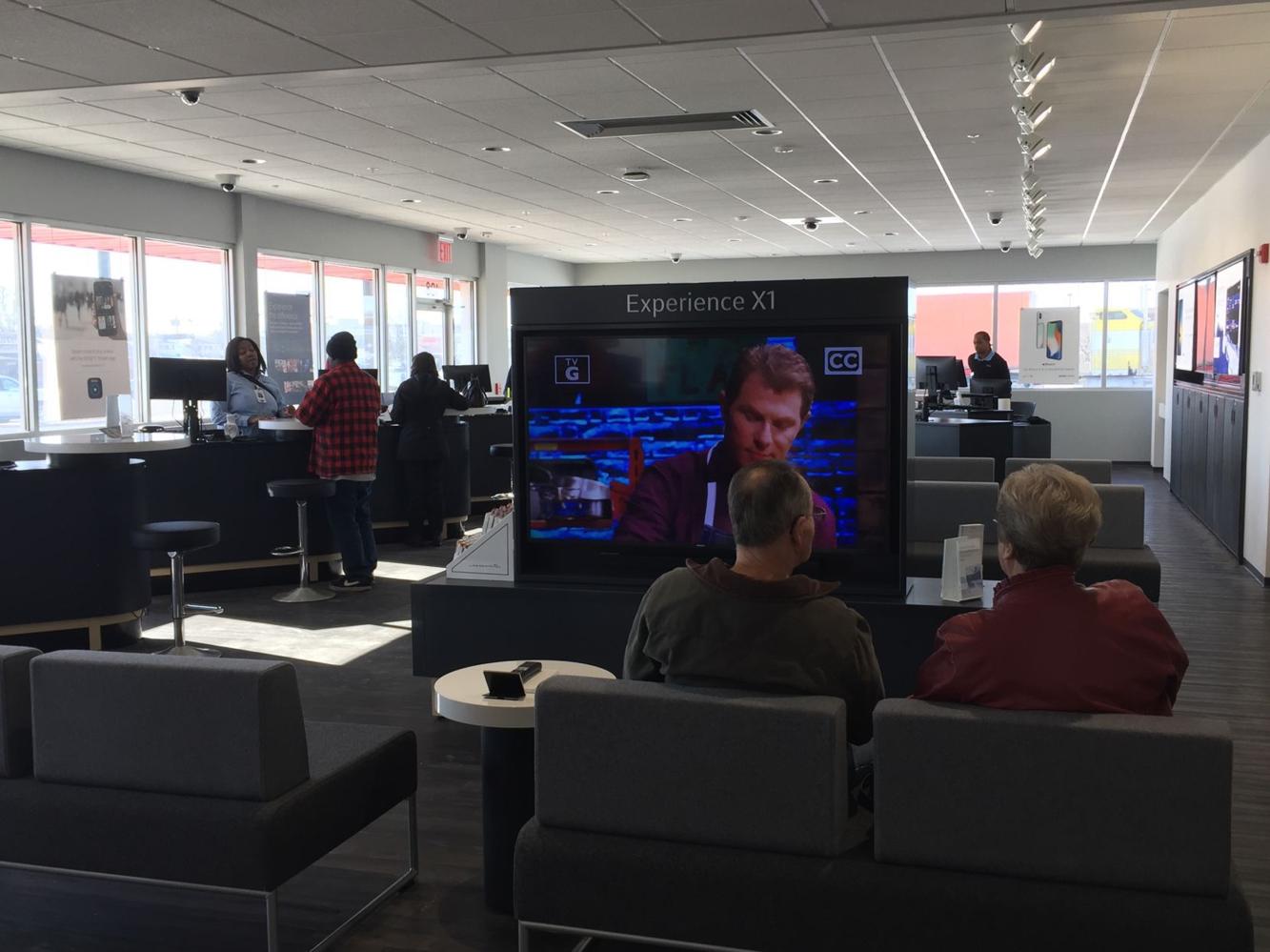 New XFINITY Store in Forsyth highlights products, customer