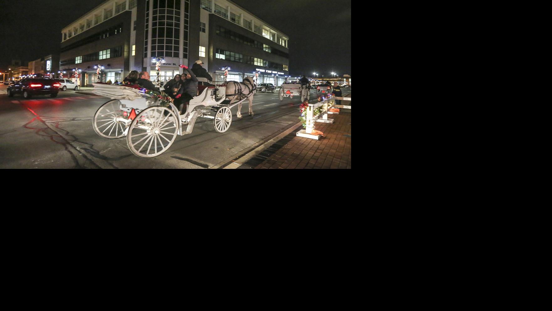 PHOTOS Decatur Downtown Christmas Walk Local
