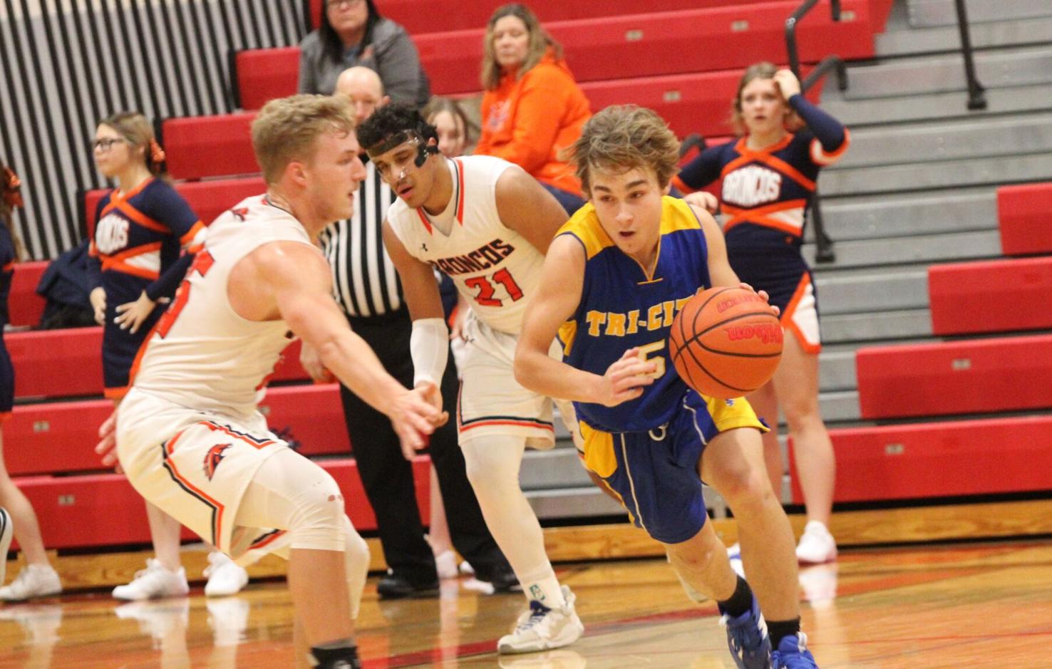 Photos Cerro GordoBement 53, TriCity/Sangamon Valley 32 in the Macon