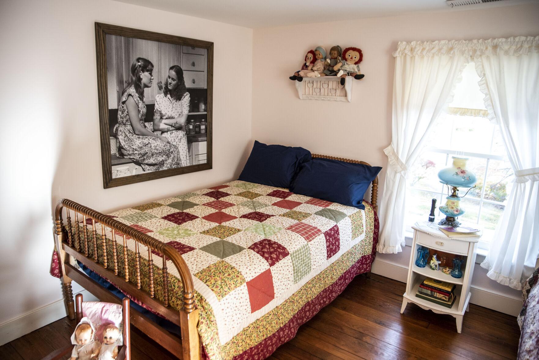 Love 'The Waltons'? Welcome to the bed & breakfast modeled after the ...