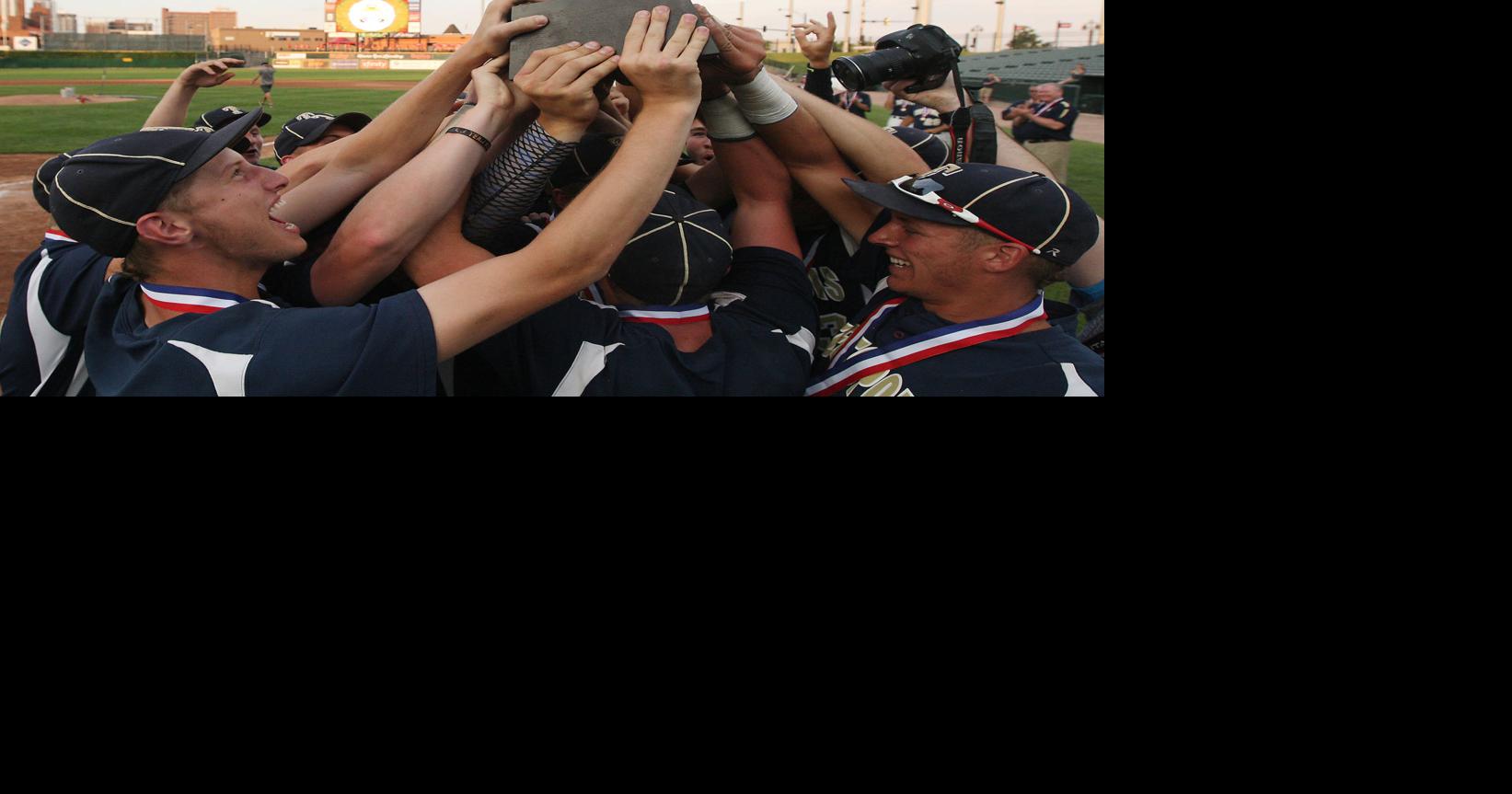 Teutopolis wins Class 2A baseball state title
