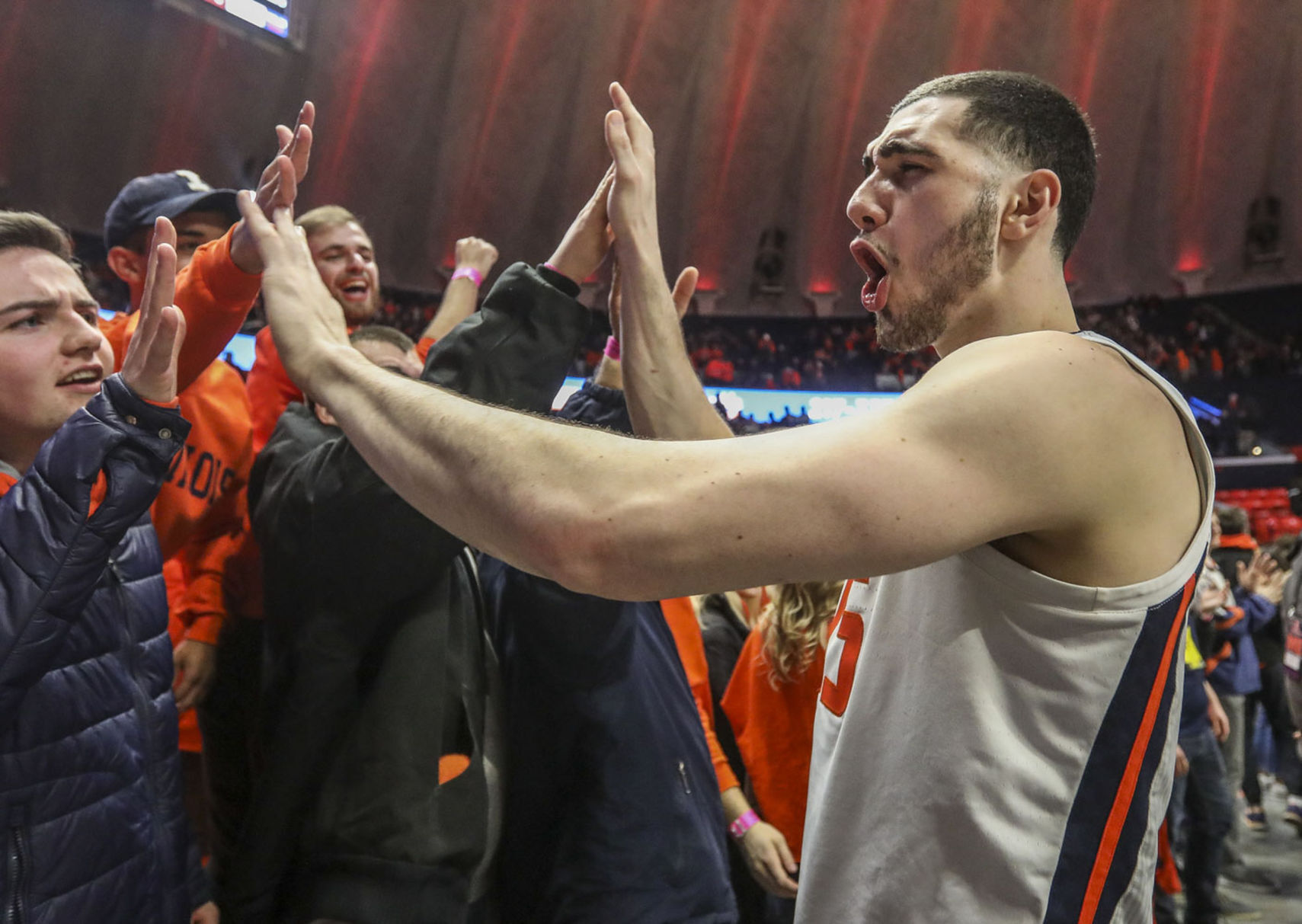 Entering his fourth season, how the Illinois men's basketball team