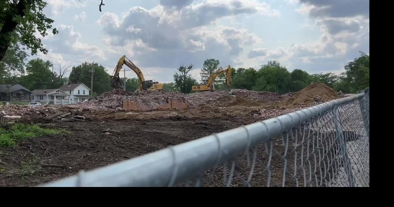 Demolition continues at Woodrow Wilson Junior High School