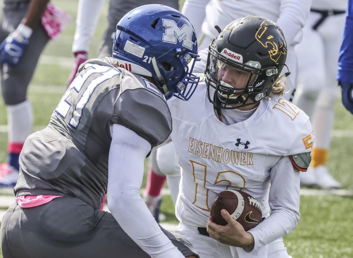 Eisenhower vs MacArthur Football 18 10.12.18.JPG (copy)