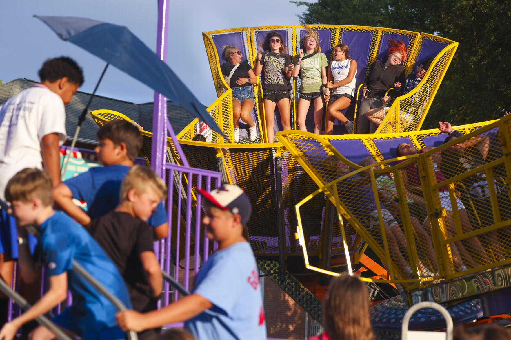 Mattoon Bagelfest Offers Concerts, Carnival, School-themed Parade