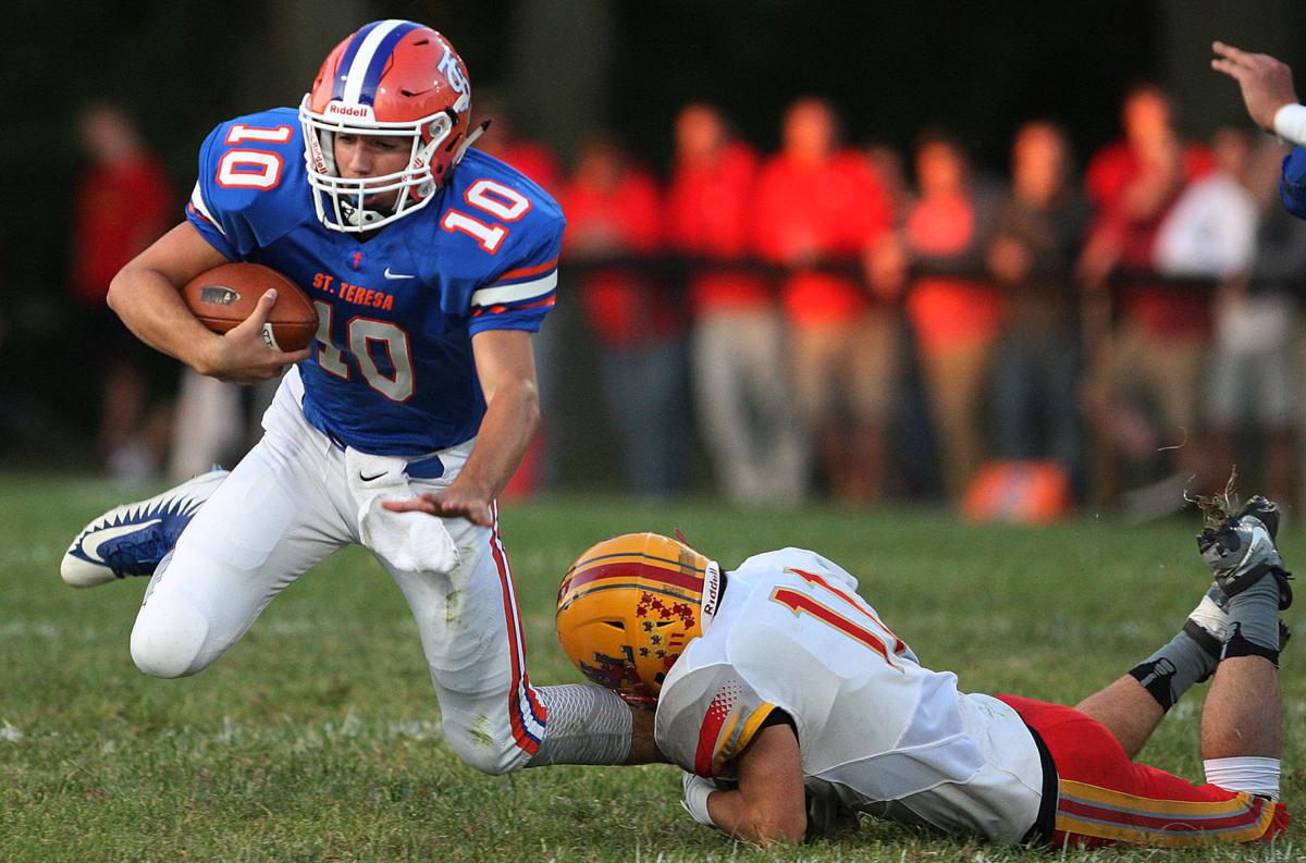St Teresa vs Warrensburg Latham football 22 9.8.17.jpg