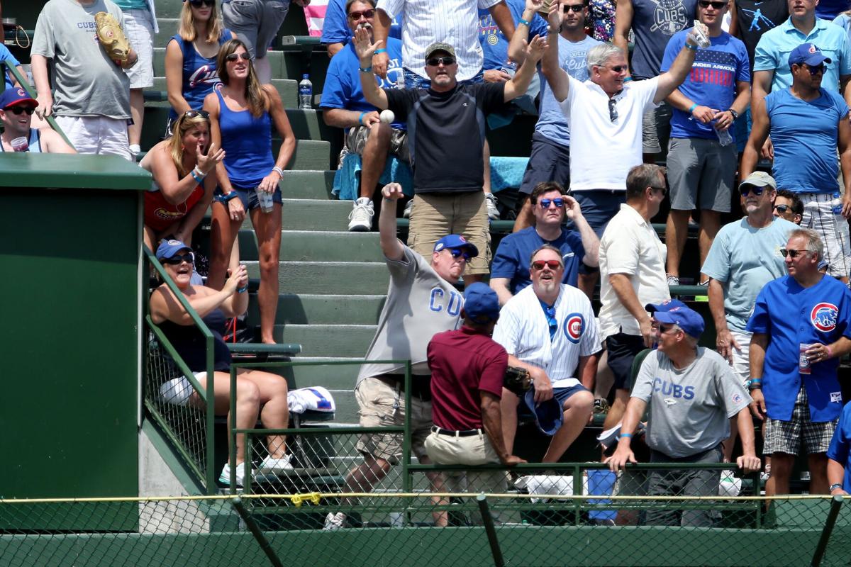 For Cubs Fans, Enemy Home Runs Come With a Duty: 'Throw. It. Back.' - The  New York Times