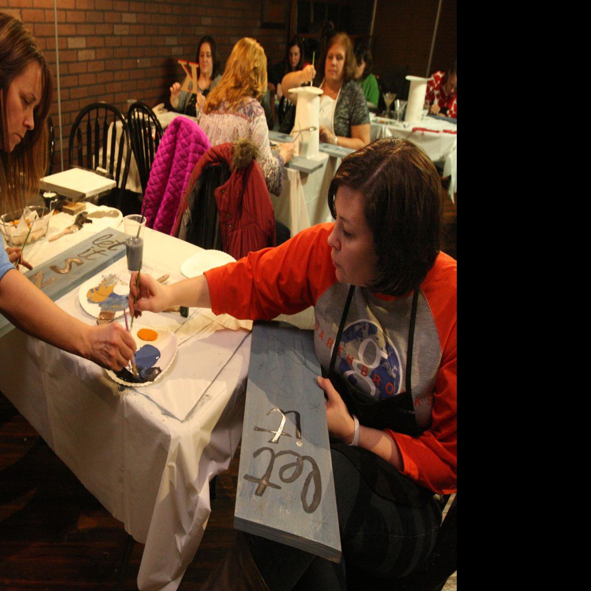 In Decatur And Beyond Painting Parties Brush Up On The Fun