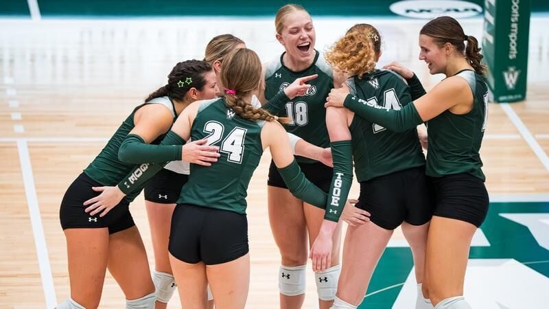 Women’s Volleyball Sets West to Augustana