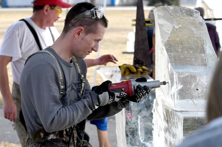 Argenta IceFest still a go Saturday despite frigid temperatures