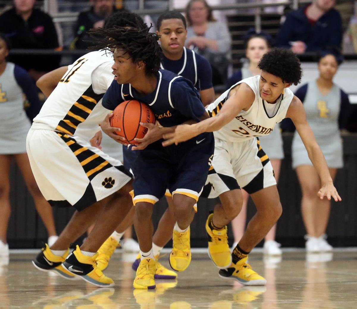 Springfield Southeast Controls The Glass In Win Over Eisenhower
