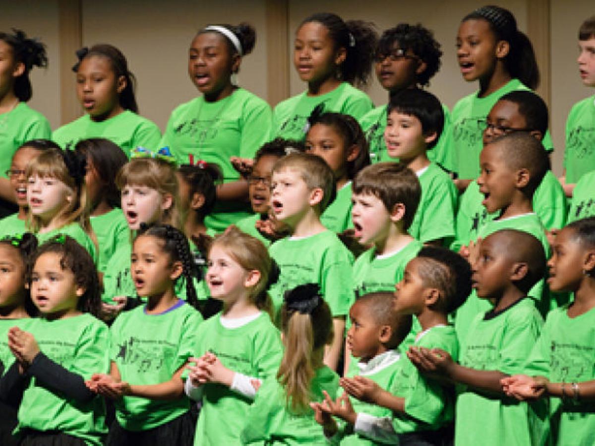 Churches combine choirs to raise money for Big Brothers Big Sisters ...