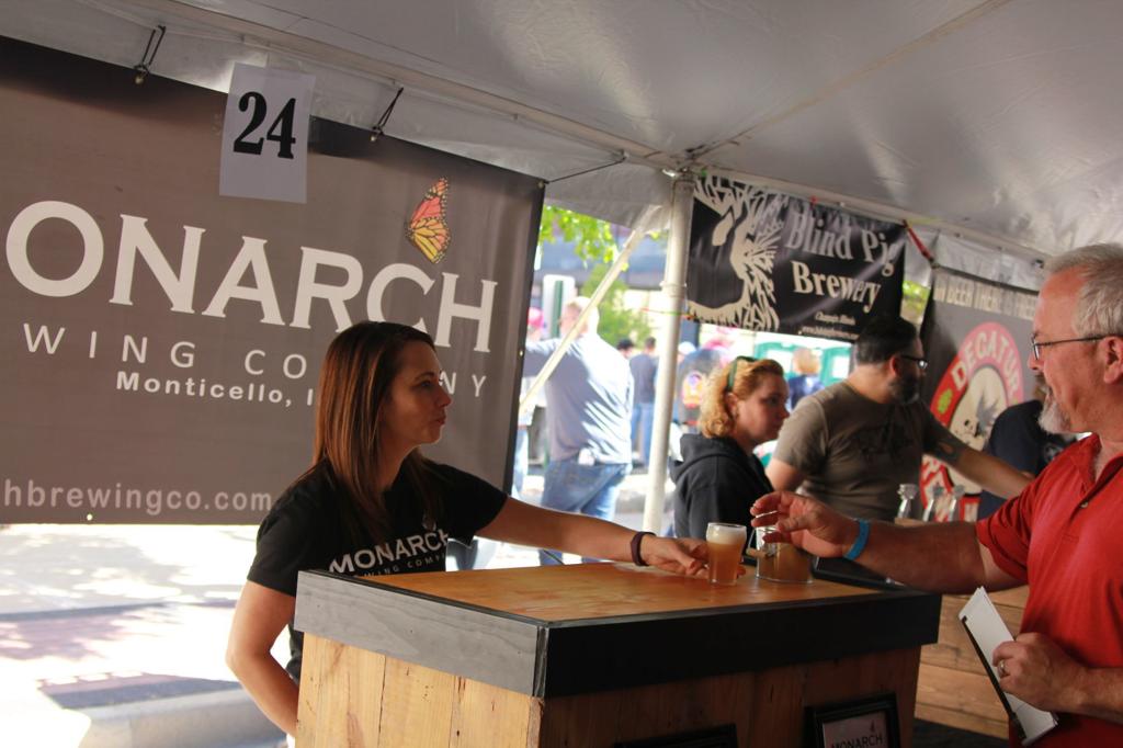 Craft Beer Fans Enjoy Tasting Festival Local Herald Review Com