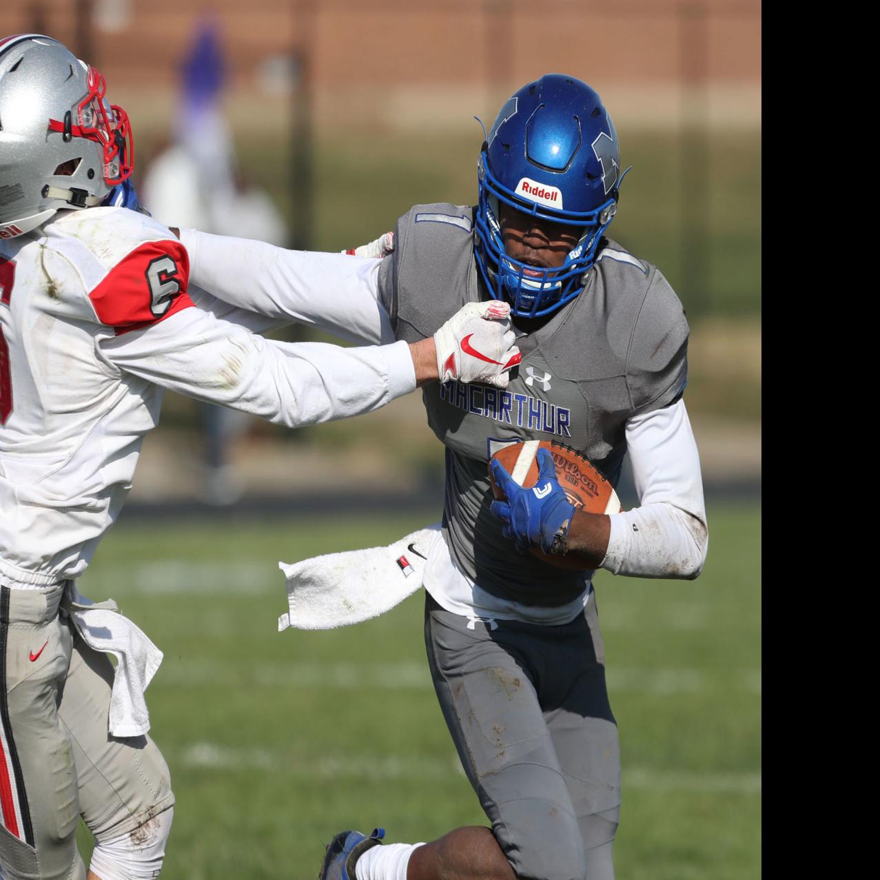 I Felt Like It Was Home For Me Macarthur S Aj Lawson Commits To