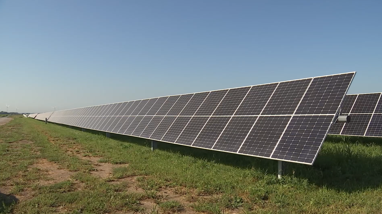 Pritzker touts energy agenda at new Logan County solar farm