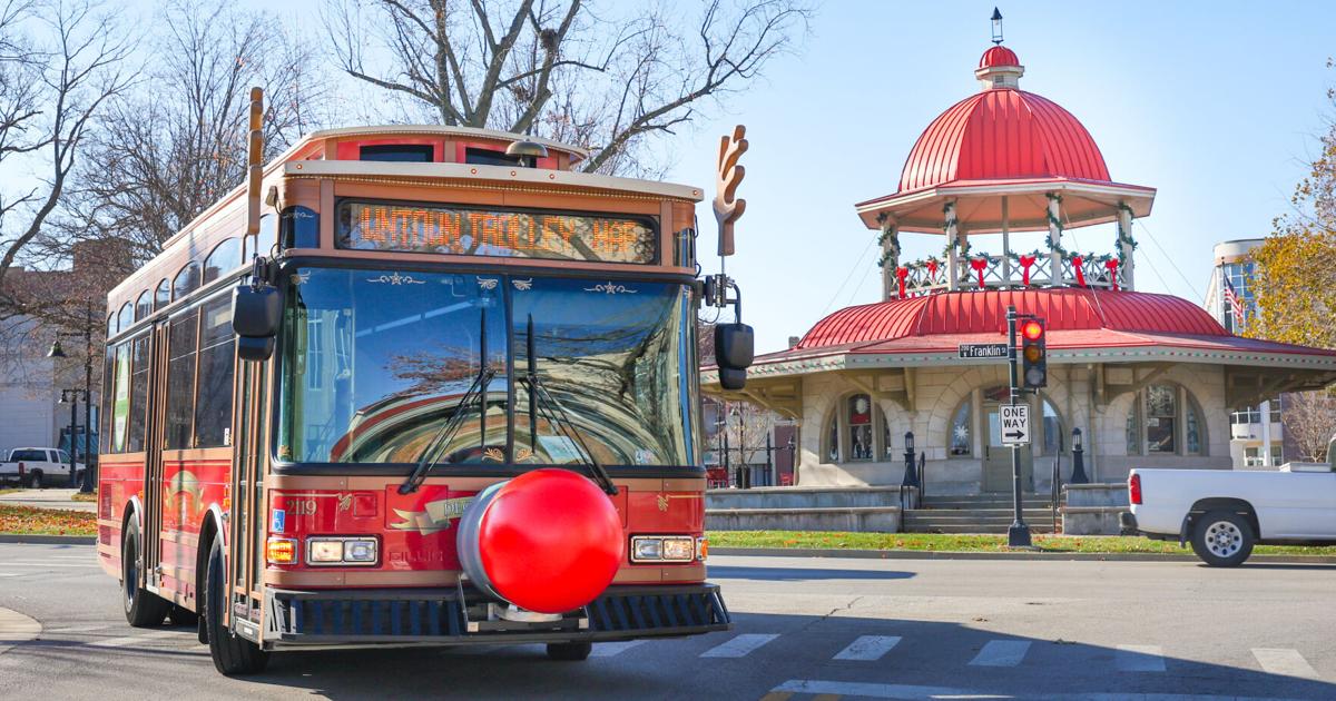 Decatur Indiana City Events Downtown Decatur's Christmas festivities kick off with annual parade