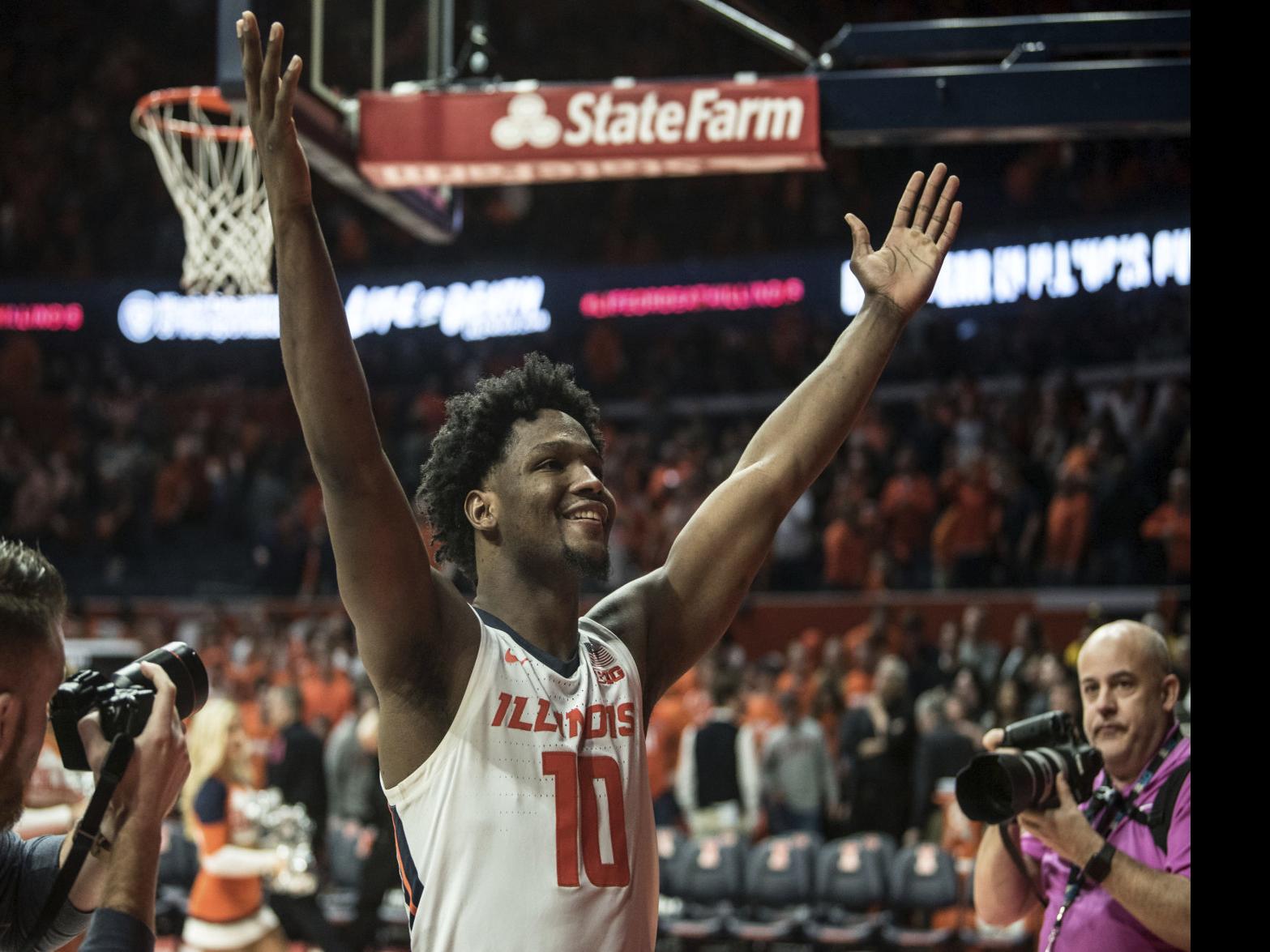 Watch Now Illinois Basketball Alums Get Together To Play For
