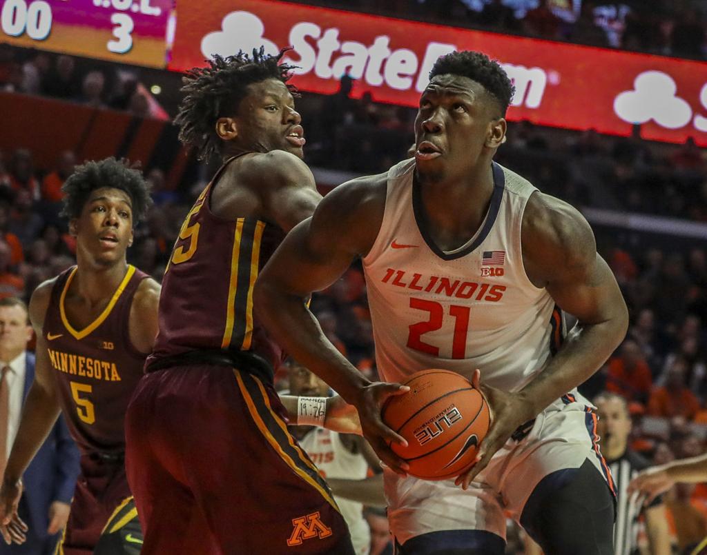 No 19 Illinois Basketball Holds Off Minnesota For 7th Straight