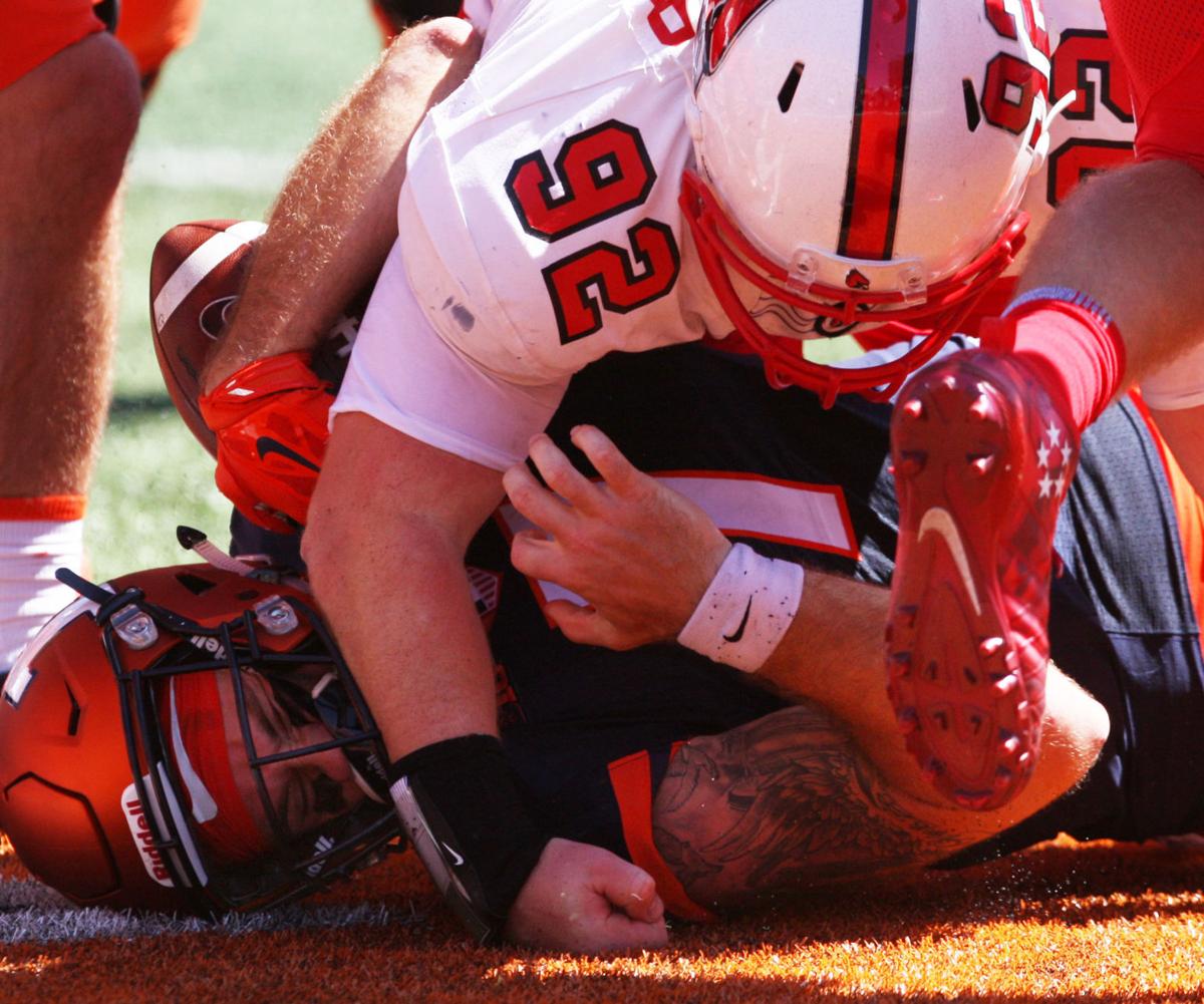 Illinois vs Ball State football 4 9.2.17.jpg