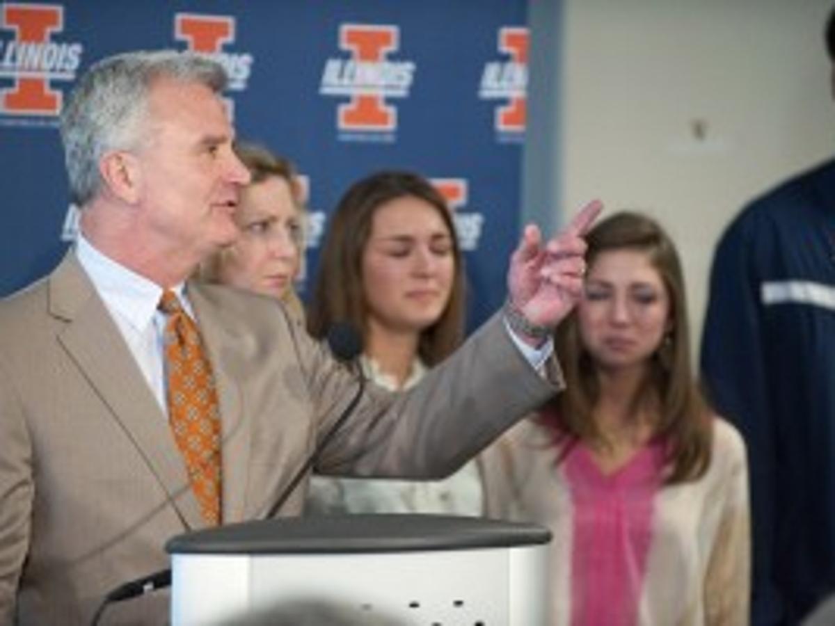 Weber Fired After Nine Seasons As Illinois Men S Basketball Coach