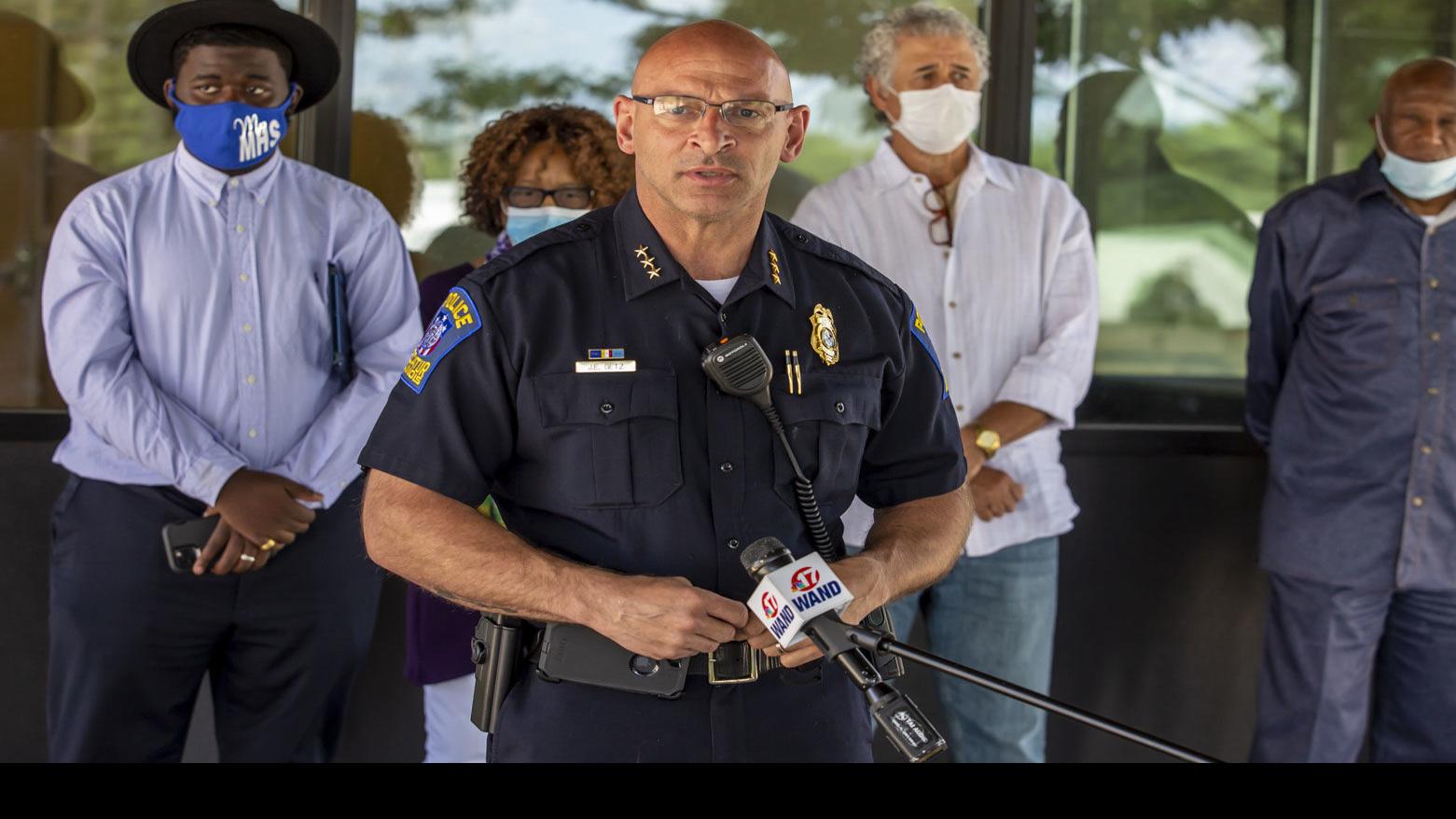 How Illinois Local Officials Are Reacting To Calls To Defund