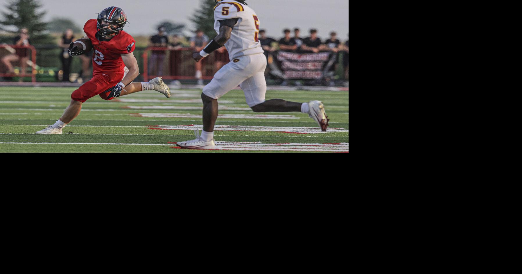 Photos: Heyworth takes on Clinton in Week 2